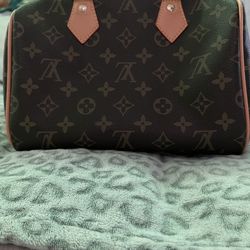 Cross body Louis Vuitton  authentic