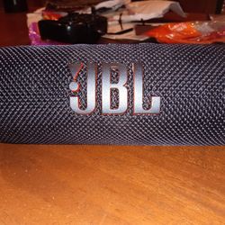 JBL Flip 7