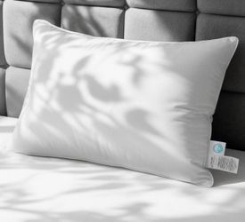 Brand New White Goose Down & Feather Pillow – Queen Size