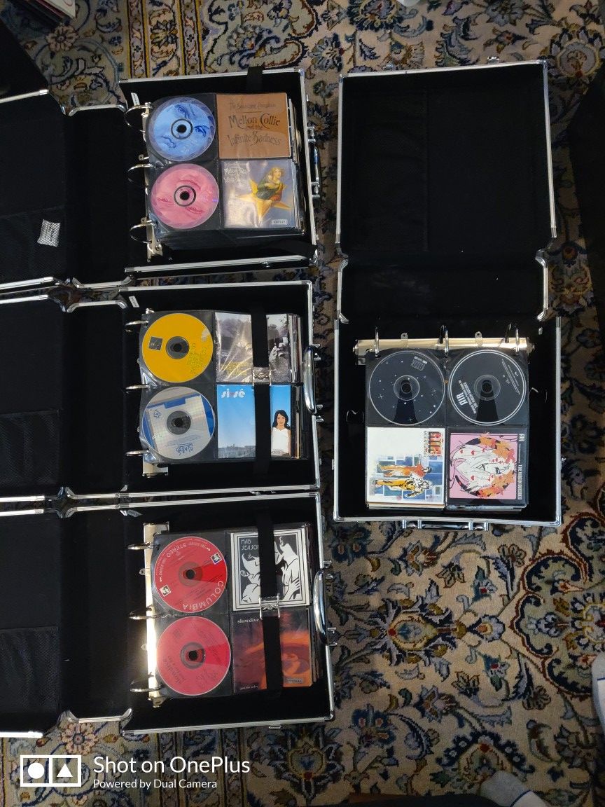 200 CDs part 1 of 2( 2 cases) of all types pink Floyd to Nirvana and so on