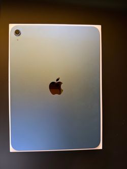 Apple iPad 11-inch (A16) 128GB – Blue – Like New + Box