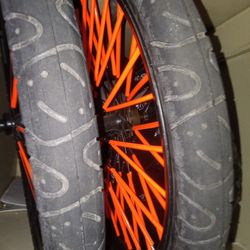 20 In BMX Maxxis Back Tire Needs A Tube