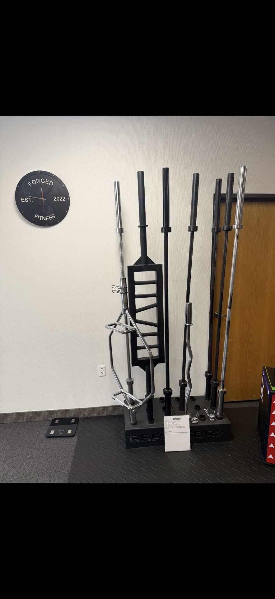 Olympic Barbells – Trap Bars, Curl Bars, Women’s & Men’s – Brand New