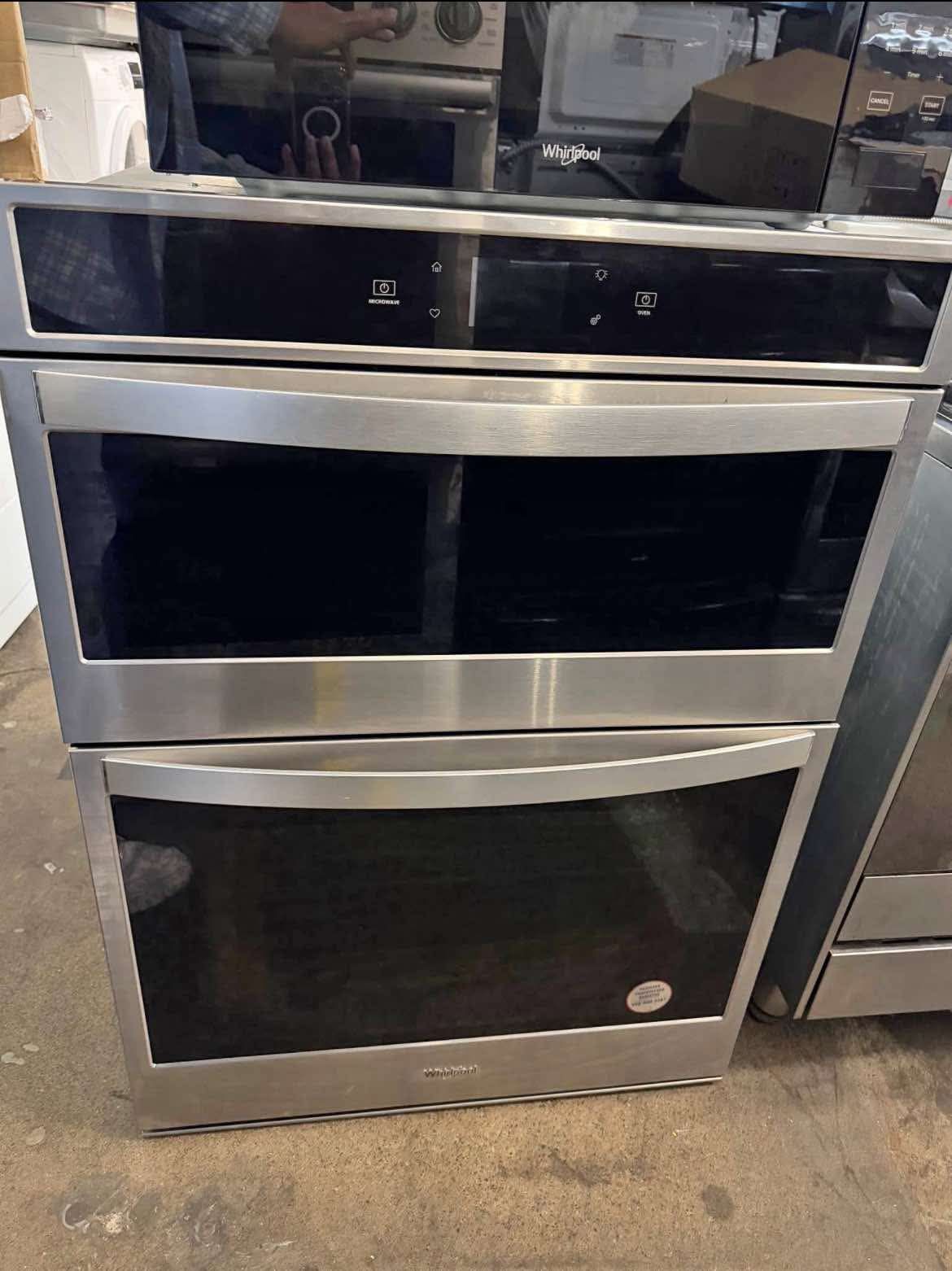 Whirlpool Microwave Oven Working Great!