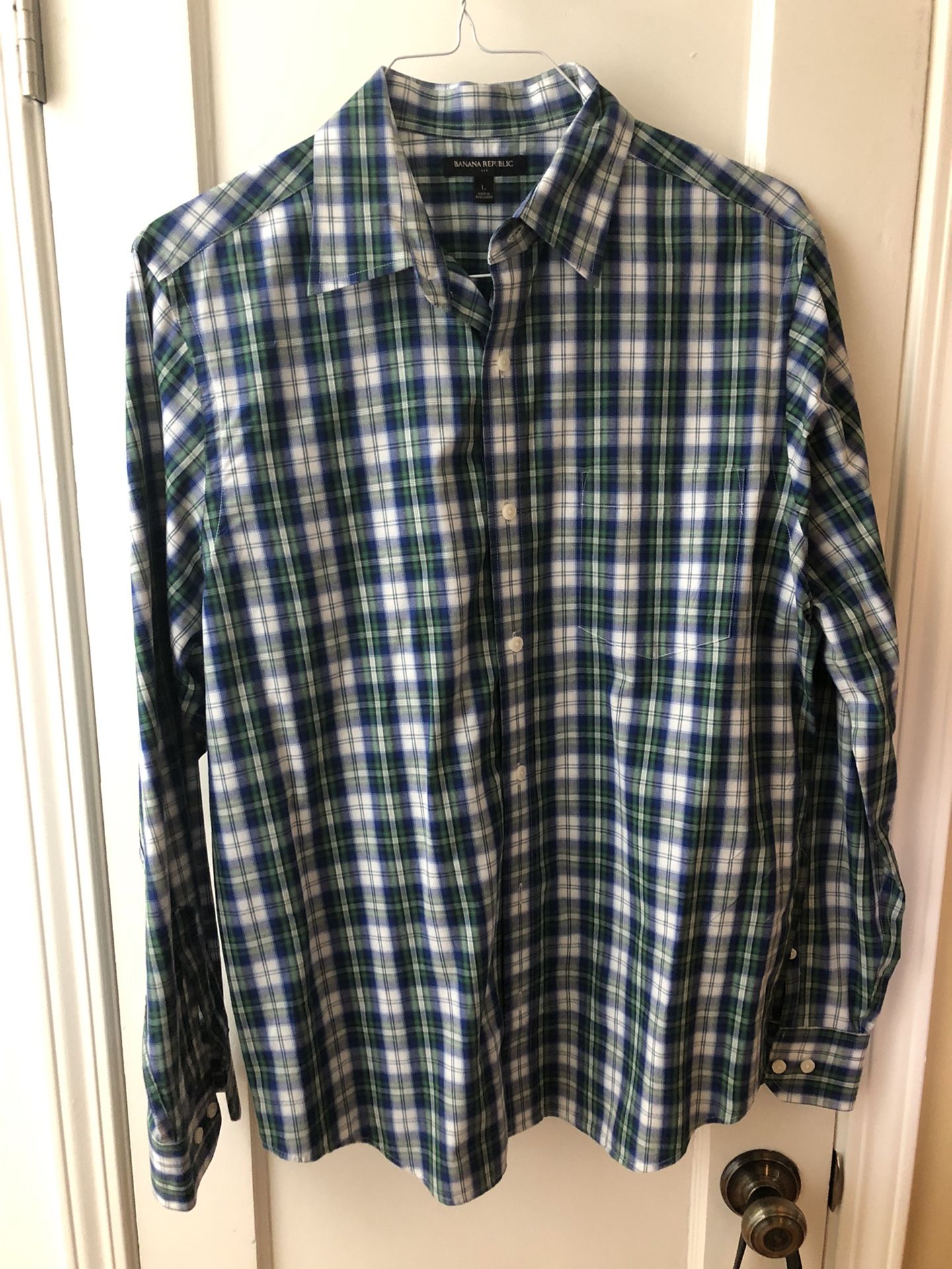 Banana Republic Men’s Button Down Shirt