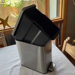 Waste Basket/Cat Litter Basket