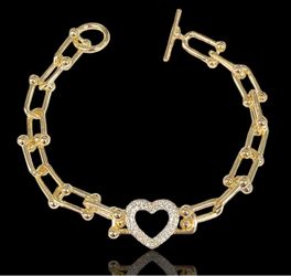 Gold - Filled 18k Chain Bracelet with Crystal Heart