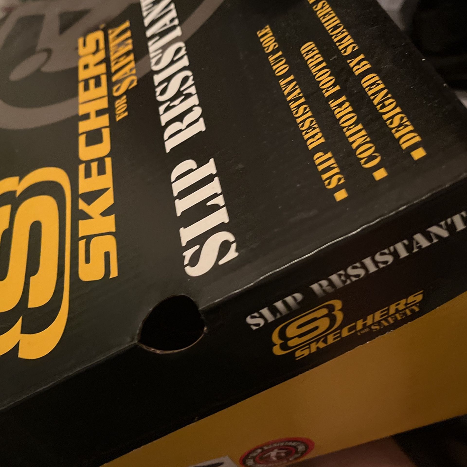 Sketchers Slip On