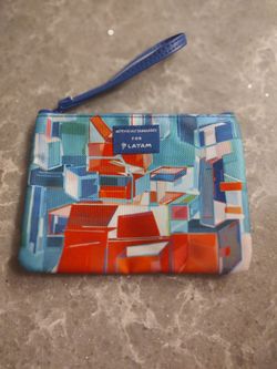 For Latham Betina Vaz Gummaras cosmetic bag multi colored