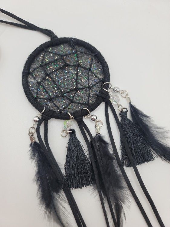 Claires Black Sparkling Dreamcatcher