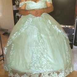 Quince Dress Green Size 18