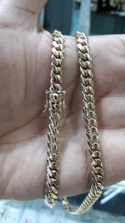 14k gold Cuban link chain hand made 7mm 24 inch long 88.4 grams