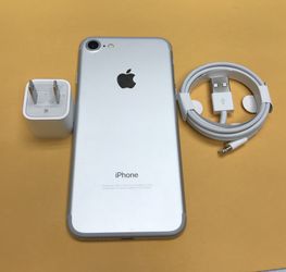 iPhone 7 32GB Factory Unlocked