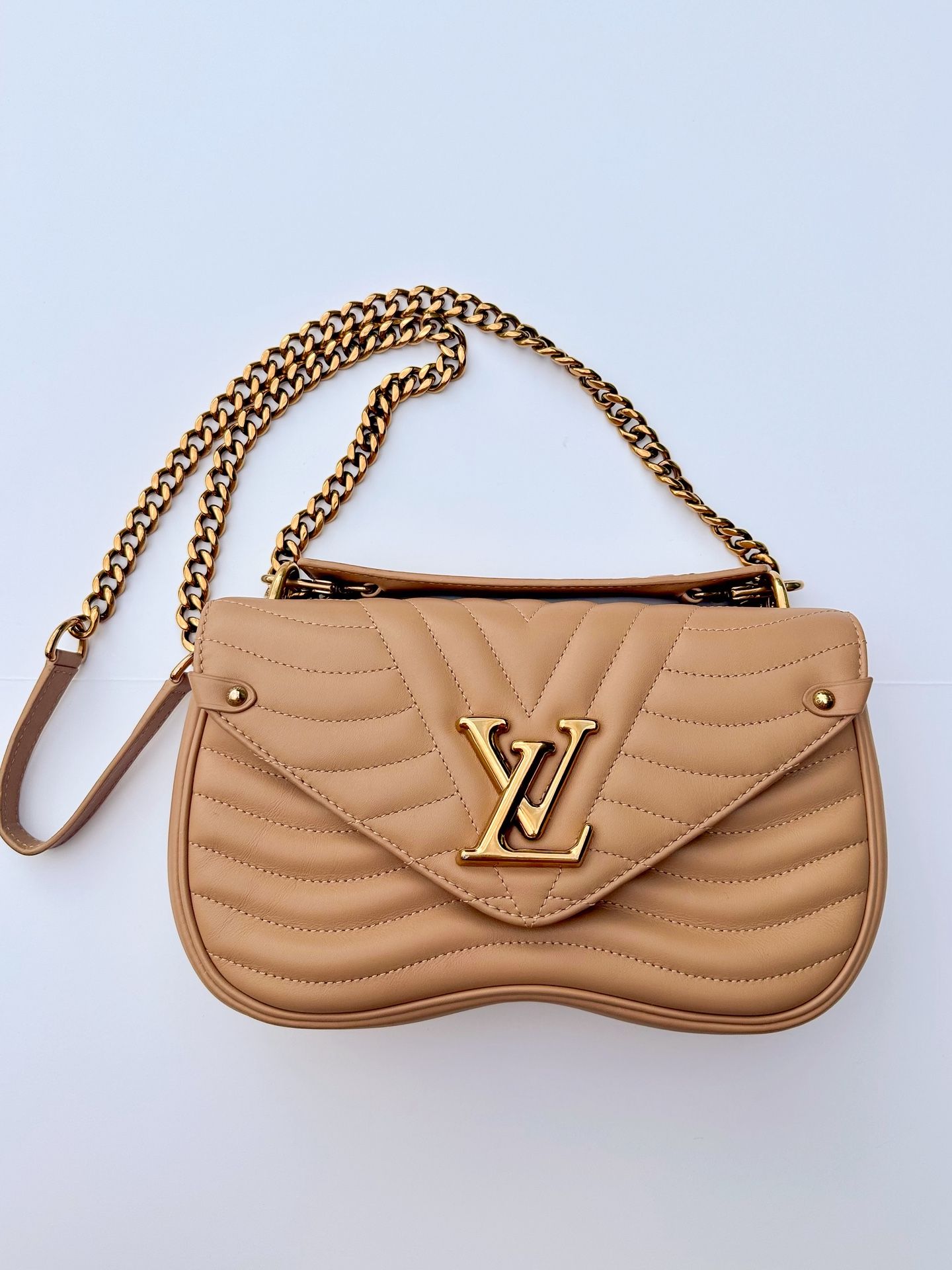 Louis Vuitton New Wave Chain Bag PM – Nude Beige Leather