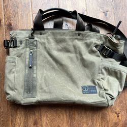 Messenger Bag