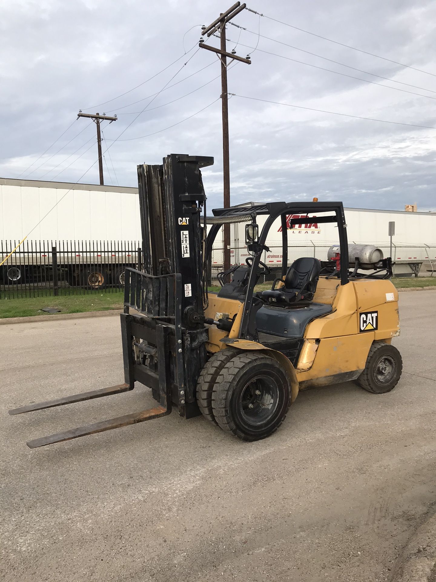 Forklift For Sale CAT 12K capacity. FINANCE AVAILABLE!!!