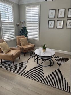 2 round tables