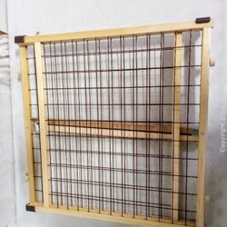 "MyPet" Wire Mesh Pet Gate. Great for small - medium breeds! 26.5"-42"W, 23"H. NEW!!