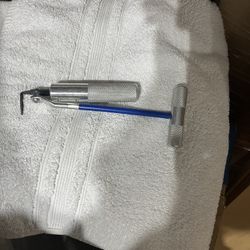 Windshield Removal Tool