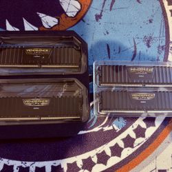 BUNDLE: CORSAIR LPX 32GB RAM (4 x 8GB) 3600MHZ DDR4 x THERMALRIGHT PHANTOM SPIRIT 120 SE ARGB COOLER