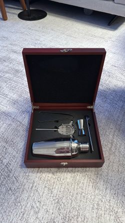 Cocktail Mixer Set Brand New