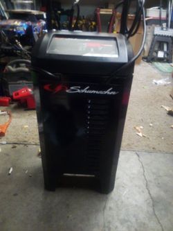 Schumacher battery charger/ jump starter
