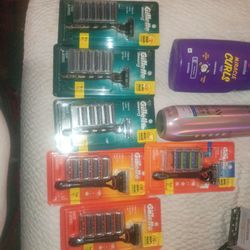 Gillette 5 blade fusion and mach 3 blade