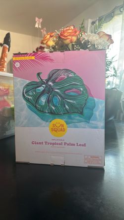 Pool floatie