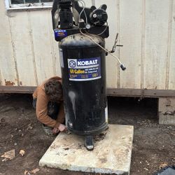 Kobalt 60 Gal   Cast iron/oil Lube  Air Compressor.  3.7 Running Hp. 155 Max Psi With Concrete Pad Also. 