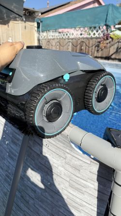 Aiper Pro Pool Vaccum New Opened Box