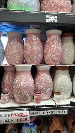 Talavera flower vase $30