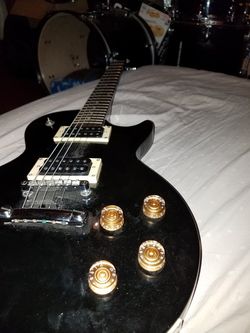 Epiphone 100 series $120