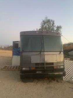 Chevy Fleetwood flair RV