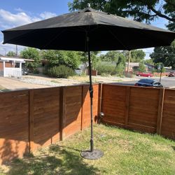 Umbrella With Base