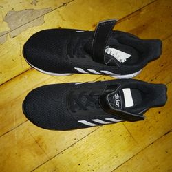 Tenis Adidas Size 10 Para Niño 