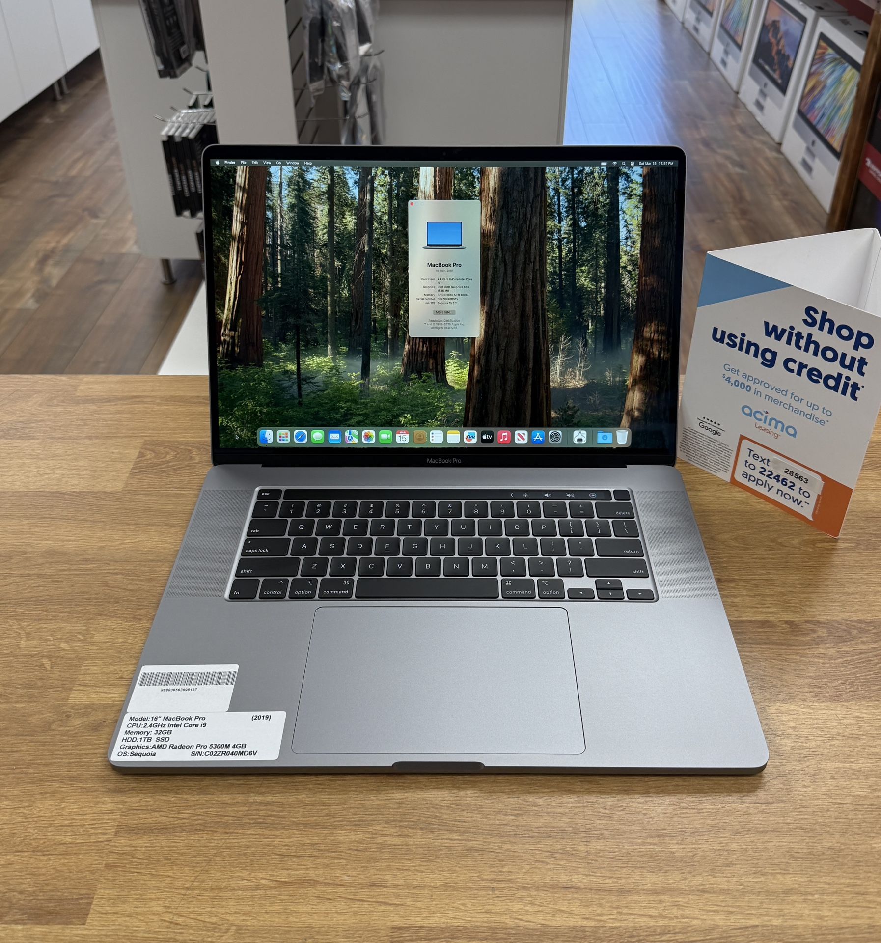 16 inch MacBook Pro Touchbar 32GB RAM*1TB SSD*2.4Ghz Intel 8 Core