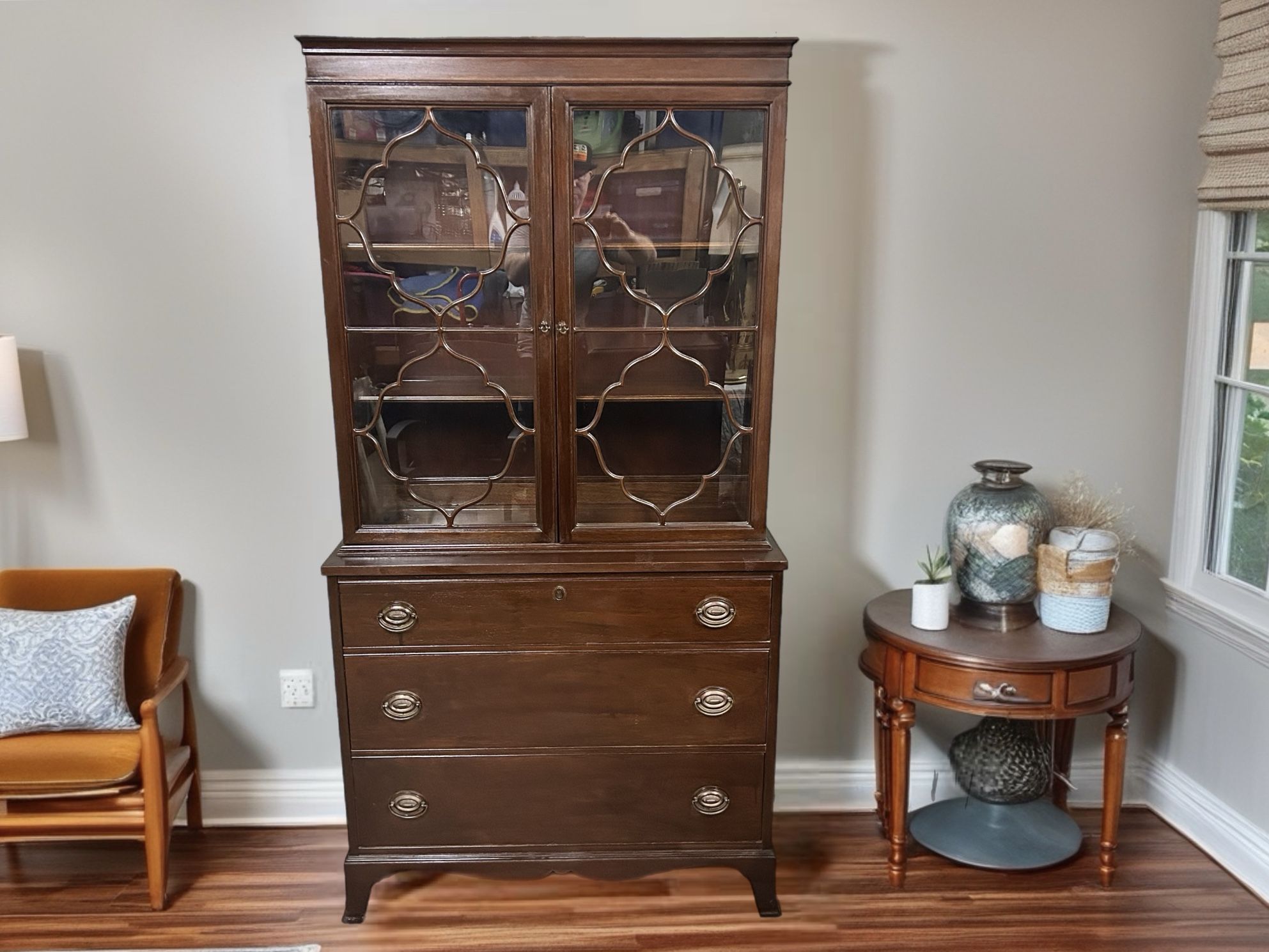 Vintage Wooden China Cabinet