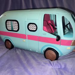 LOL Surprise OMG 4-in-1 Glamper - Light Blue