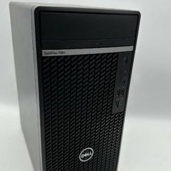 DELL 17-10700  32 Ram SSD Windows 11 Pro