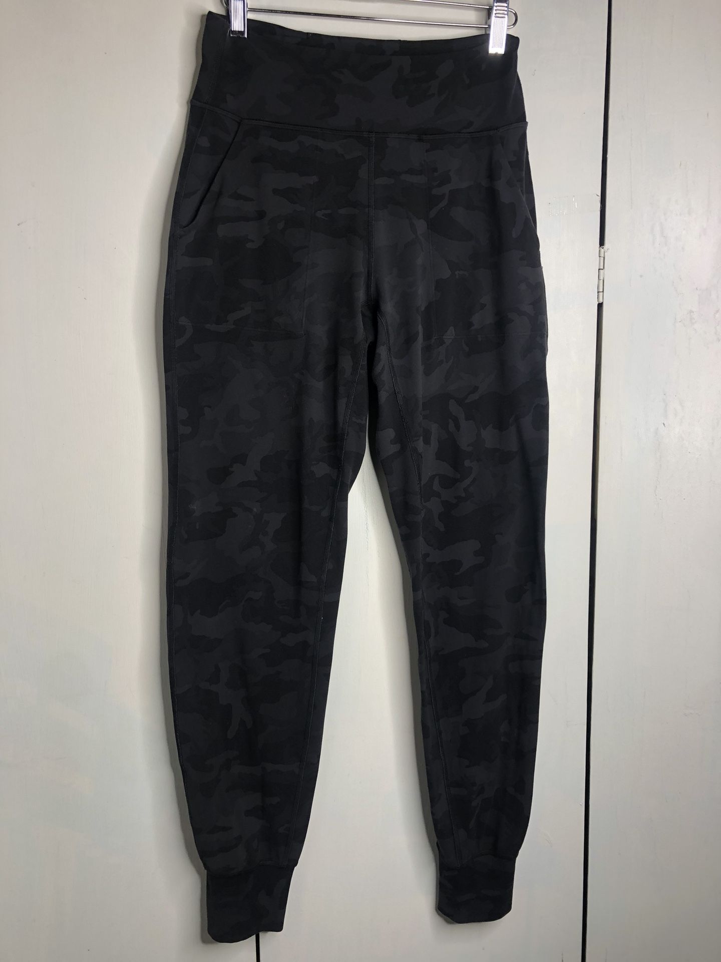 Lululemon Align Camo High Waisted Jogger Pants Size 6
