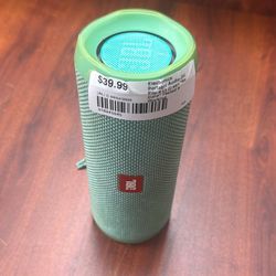 JBL Flip 4