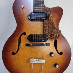 Godin 5th Avenue CW Kingpin II P90 Archtop Electric 