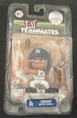 Lil' Teammates LA Dodgers Batter Series 4 Figure