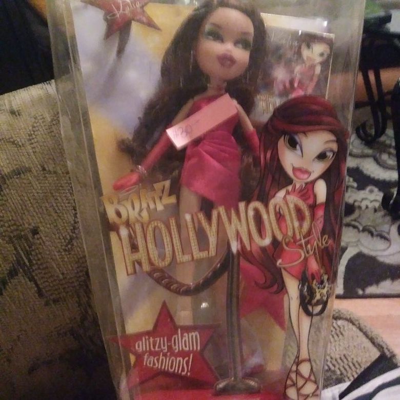 Bratz hollywood-style. Katia Merry Christmas