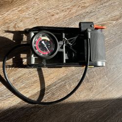 BRAND NEW FOOT PUMP 