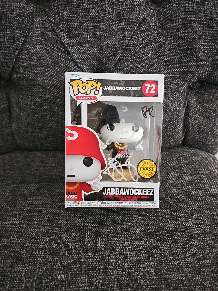 Jabbawockeez CHASE funko Pop SIGNED