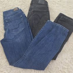 Set Of Levi's For Women 