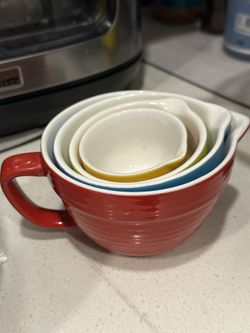 Set of Colorful Nesting Bowls