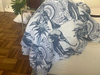 Pottery Barn Blue Elephants Duvet -Queen