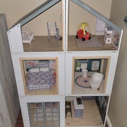 Little Tikes Dollhouse